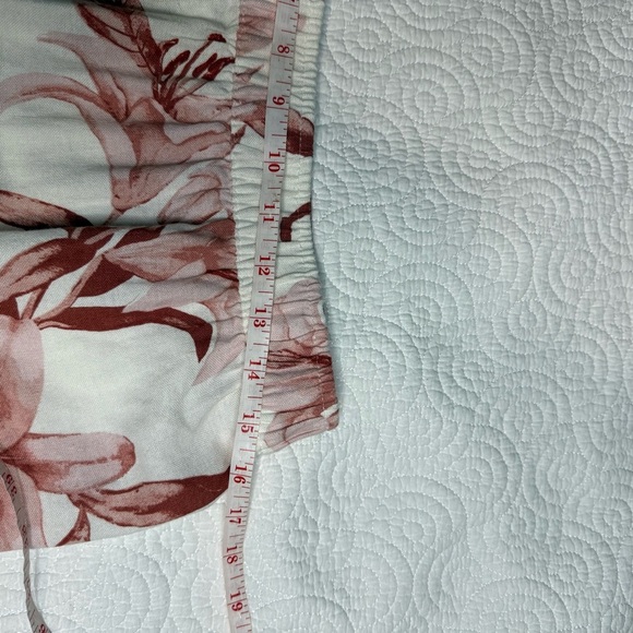 White and Red Maxi A-Line Skirt with Tiered Design - Picture 8 of 8